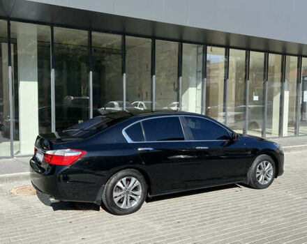 Черный Хонда Аккорд, объемом двигателя 2.4 л и пробегом 240 тыс. км за 11500 $, фото 13 на Automoto.ua