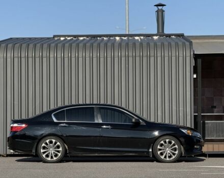 Черный Хонда Аккорд, объемом двигателя 2.4 л и пробегом 200 тыс. км за 12350 $, фото 3 на Automoto.ua