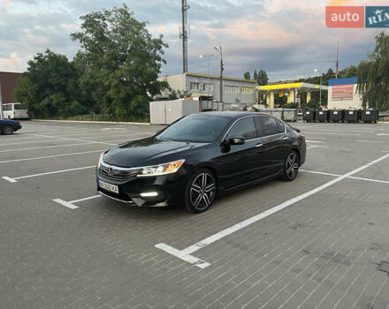 Чорний Хонда Аккорд, об'ємом двигуна 2.4 л та пробігом 114 тис. км за 15500 $, фото 3 на Automoto.ua
