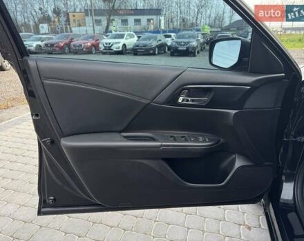 Чорний Хонда Аккорд, об'ємом двигуна 2.4 л та пробігом 118 тис. км за 12900 $, фото 16 на Automoto.ua