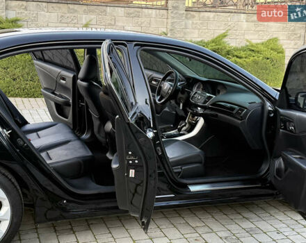 Черный Хонда Аккорд, объемом двигателя 2.4 л и пробегом 181 тыс. км за 13500 $, фото 49 на Automoto.ua