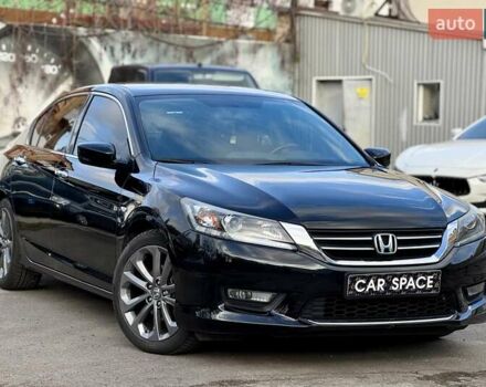 Чорний Хонда Аккорд, об'ємом двигуна 2.35 л та пробігом 137 тис. км за 10999 $, фото 3 на Automoto.ua