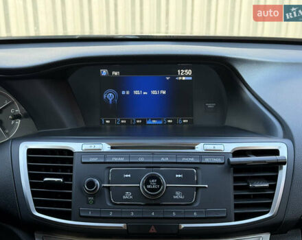 Черный Хонда Аккорд, объемом двигателя 2.36 л и пробегом 200 тыс. км за 12350 $, фото 24 на Automoto.ua