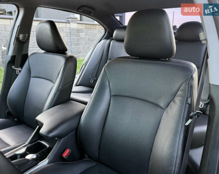 Черный Хонда Аккорд, объемом двигателя 2.4 л и пробегом 181 тыс. км за 13500 $, фото 39 на Automoto.ua