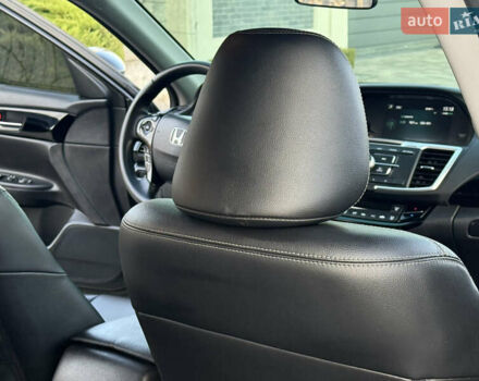 Черный Хонда Аккорд, объемом двигателя 2.4 л и пробегом 181 тыс. км за 13500 $, фото 55 на Automoto.ua