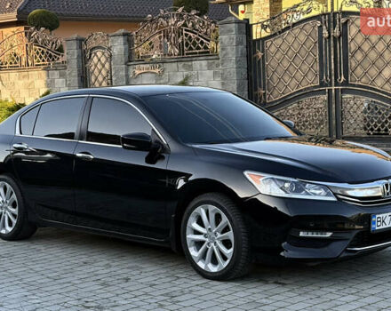 Черный Хонда Аккорд, объемом двигателя 2.4 л и пробегом 181 тыс. км за 13500 $, фото 5 на Automoto.ua