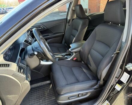 Черный Хонда Аккорд, объемом двигателя 2.4 л и пробегом 200 тыс. км за 12350 $, фото 17 на Automoto.ua