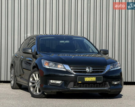 Черный Хонда Аккорд, объемом двигателя 2.36 л и пробегом 200 тыс. км за 12350 $, фото 5 на Automoto.ua