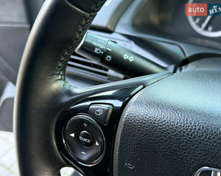 Черный Хонда Аккорд, объемом двигателя 2.4 л и пробегом 181 тыс. км за 13500 $, фото 32 на Automoto.ua