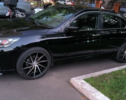 Черный Хонда Аккорд, объемом двигателя 2.4 л и пробегом 138 тыс. км за 13600 $, фото 6 на Automoto.ua