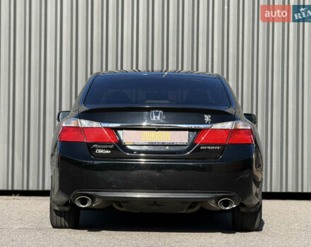 Черный Хонда Аккорд, объемом двигателя 2.36 л и пробегом 200 тыс. км за 12350 $, фото 16 на Automoto.ua