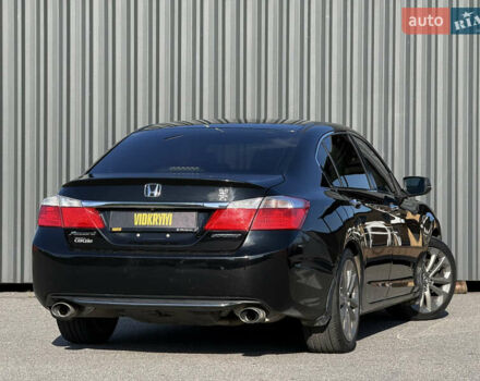 Черный Хонда Аккорд, объемом двигателя 2.36 л и пробегом 200 тыс. км за 12350 $, фото 17 на Automoto.ua