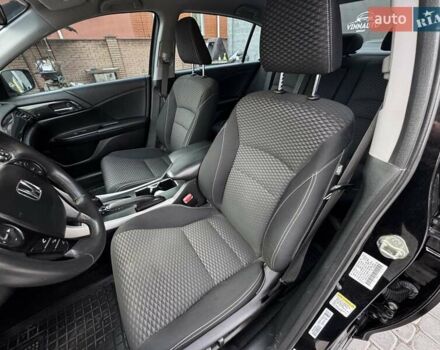 Чорний Хонда Аккорд, об'ємом двигуна 2.4 л та пробігом 118 тис. км за 12900 $, фото 18 на Automoto.ua