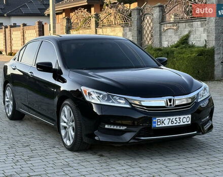 Черный Хонда Аккорд, объемом двигателя 2.4 л и пробегом 181 тыс. км за 13500 $, фото 4 на Automoto.ua