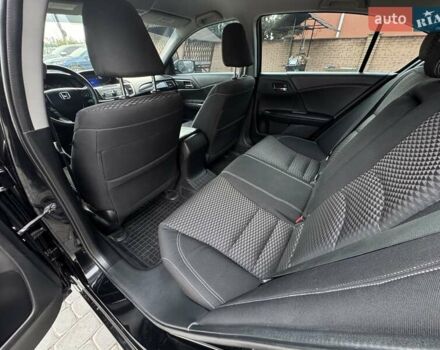 Чорний Хонда Аккорд, об'ємом двигуна 2.4 л та пробігом 118 тис. км за 12900 $, фото 20 на Automoto.ua