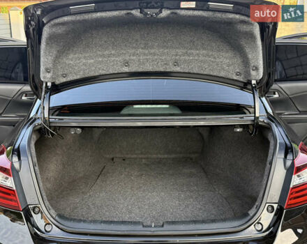 Черный Хонда Аккорд, объемом двигателя 2.4 л и пробегом 181 тыс. км за 13500 $, фото 59 на Automoto.ua