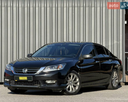 Черный Хонда Аккорд, объемом двигателя 2.36 л и пробегом 200 тыс. км за 12350 $, фото 1 на Automoto.ua