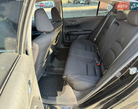 Черный Хонда Аккорд, объемом двигателя 2.36 л и пробегом 200 тыс. км за 12350 $, фото 33 на Automoto.ua