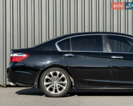 Черный Хонда Аккорд, объемом двигателя 2.36 л и пробегом 200 тыс. км за 12350 $, фото 10 на Automoto.ua