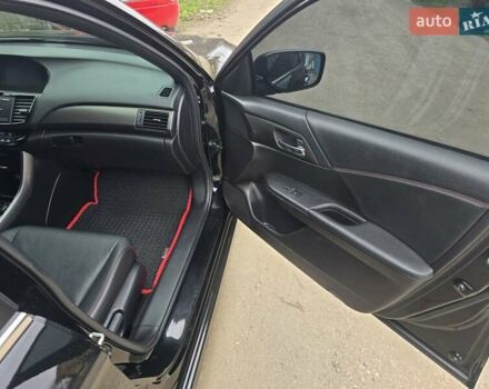 Черный Хонда Аккорд, объемом двигателя 2.35 л и пробегом 80 тыс. км за 14000 $, фото 4 на Automoto.ua