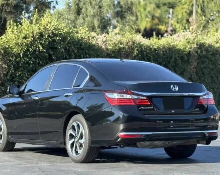 Черный Хонда Аккорд, объемом двигателя 2.4 л и пробегом 72 тыс. км за 6500 $, фото 4 на Automoto.ua