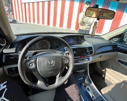 Черный Хонда Аккорд, объемом двигателя 2.35 л и пробегом 94 тыс. км за 15400 $, фото 6 на Automoto.ua