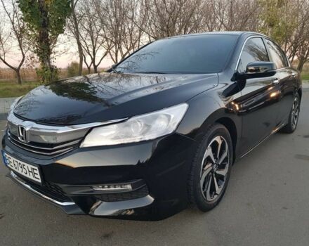 Черный Хонда Аккорд, объемом двигателя 2.4 л и пробегом 33 тыс. км за 15000 $, фото 5 на Automoto.ua