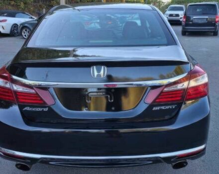 Черный Хонда Аккорд, объемом двигателя 2.4 л и пробегом 74 тыс. км за 10500 $, фото 6 на Automoto.ua