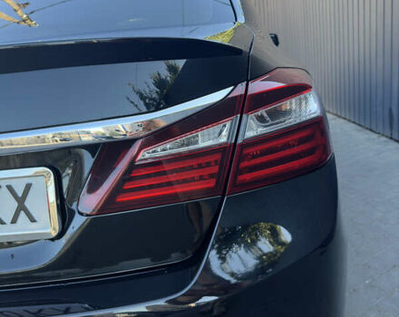 Чорний Хонда Аккорд, об'ємом двигуна 2.35 л та пробігом 119 тис. км за 13000 $, фото 6 на Automoto.ua