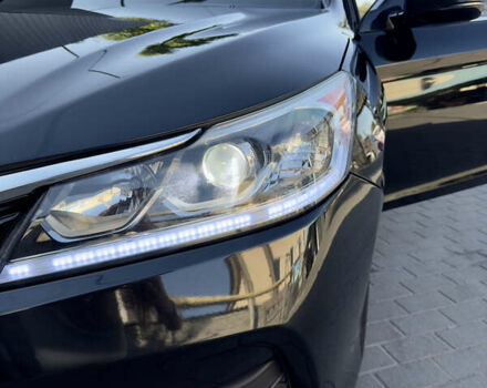 Чорний Хонда Аккорд, об'ємом двигуна 2.35 л та пробігом 119 тис. км за 13000 $, фото 4 на Automoto.ua