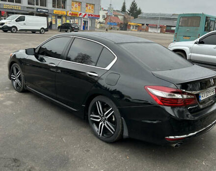 Чорний Хонда Аккорд, об'ємом двигуна 2.4 л та пробігом 131 тис. км за 15200 $, фото 4 на Automoto.ua
