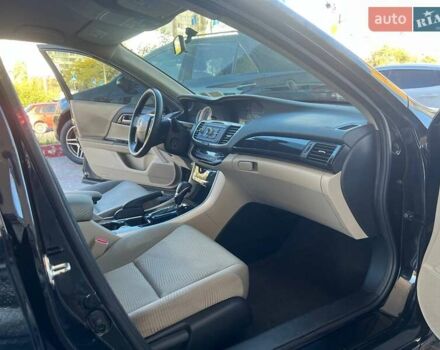 Чорний Хонда Аккорд, об'ємом двигуна 2.36 л та пробігом 104 тис. км за 11800 $, фото 21 на Automoto.ua