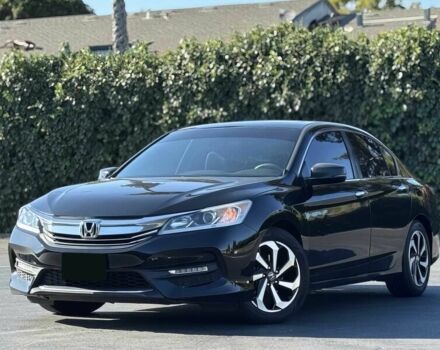 Черный Хонда Аккорд, объемом двигателя 2.4 л и пробегом 72 тыс. км за 6500 $, фото 2 на Automoto.ua