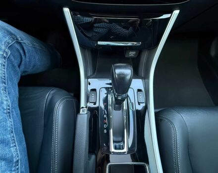 Чорний Хонда Аккорд, об'ємом двигуна 3.5 л та пробігом 72 тис. км за 3400 $, фото 9 на Automoto.ua