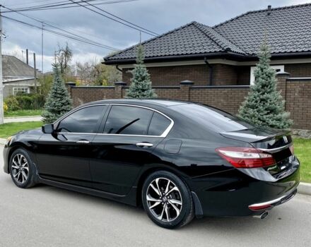 Черный Хонда Аккорд, объемом двигателя 2.4 л и пробегом 135 тыс. км за 14999 $, фото 2 на Automoto.ua