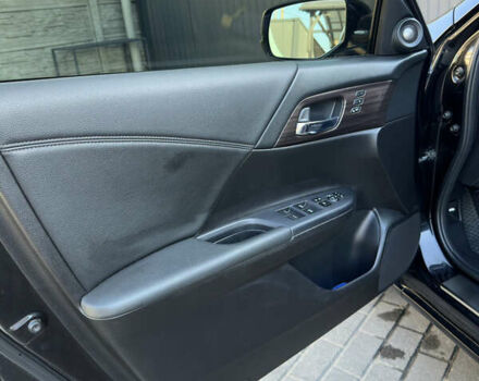 Чорний Хонда Аккорд, об'ємом двигуна 2.35 л та пробігом 119 тис. км за 13000 $, фото 15 на Automoto.ua