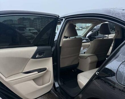 Черный Хонда Аккорд, объемом двигателя 2.35 л и пробегом 255 тыс. км за 12700 $, фото 20 на Automoto.ua