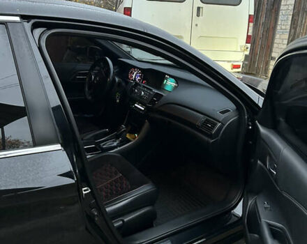 Чорний Хонда Аккорд, об'ємом двигуна 2.4 л та пробігом 131 тис. км за 15200 $, фото 10 на Automoto.ua