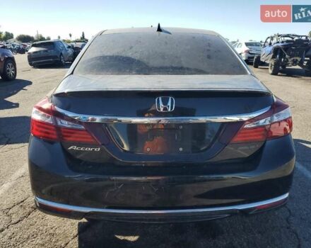 Черный Хонда Аккорд, объемом двигателя 2 л и пробегом 144 тыс. км за 3300 $, фото 5 на Automoto.ua