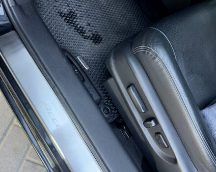 Чорний Хонда Аккорд, об'ємом двигуна 2.35 л та пробігом 119 тис. км за 13000 $, фото 23 на Automoto.ua