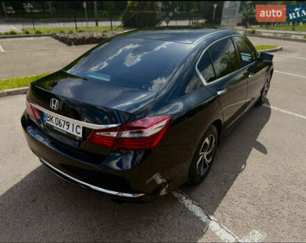 Черный Хонда Аккорд, объемом двигателя 2.4 л и пробегом 185 тыс. км за 13300 $, фото 3 на Automoto.ua
