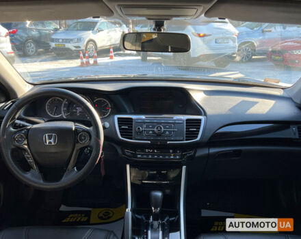 Черный Хонда Аккорд, объемом двигателя 2.4 л и пробегом 130 тыс. км за 15999 $, фото 10 на Automoto.ua