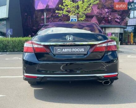 Чорний Хонда Аккорд, об'ємом двигуна 2.4 л та пробігом 130 тис. км за 11990 $, фото 5 на Automoto.ua
