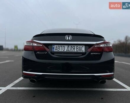 Чорний Хонда Аккорд, об'ємом двигуна 2.4 л та пробігом 210 тис. км за 13200 $, фото 6 на Automoto.ua