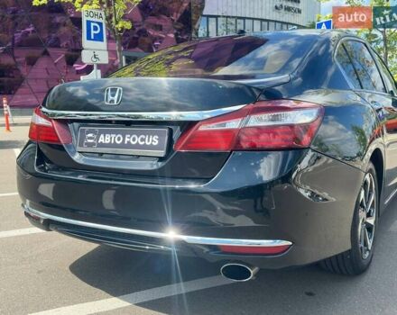Чорний Хонда Аккорд, об'ємом двигуна 2.4 л та пробігом 130 тис. км за 11990 $, фото 7 на Automoto.ua