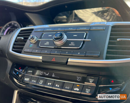 Черный Хонда Аккорд, объемом двигателя 2.4 л и пробегом 130 тыс. км за 15999 $, фото 17 на Automoto.ua