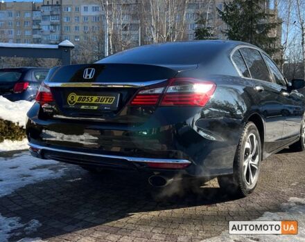 Черный Хонда Аккорд, объемом двигателя 2.4 л и пробегом 130 тыс. км за 15999 $, фото 6 на Automoto.ua