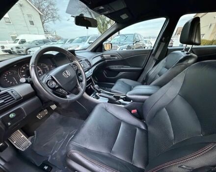 Черный Хонда Аккорд, объемом двигателя 2.4 л и пробегом 67 тыс. км за 3800 $, фото 8 на Automoto.ua