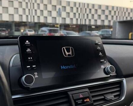 Черный Хонда Аккорд, объемом двигателя 1.5 л и пробегом 78 тыс. км за 21000 $, фото 22 на Automoto.ua