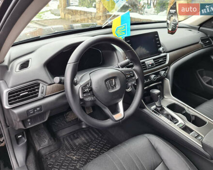 Черный Хонда Аккорд, объемом двигателя 1.5 л и пробегом 74 тыс. км за 17777 $, фото 12 на Automoto.ua